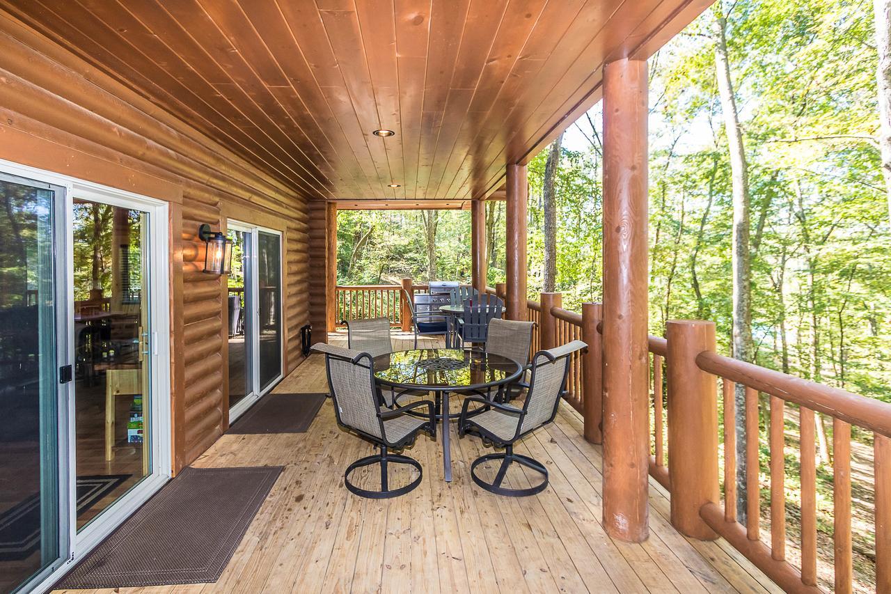 Hocking Hills Cabins & Resort Foxfire Логан Экстерьер фото