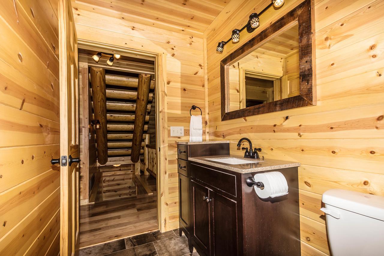 Hocking Hills Cabins & Resort Foxfire Логан Экстерьер фото