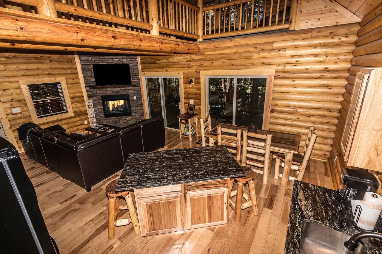 Hocking Hills Cabins & Resort Foxfire Логан Экстерьер фото